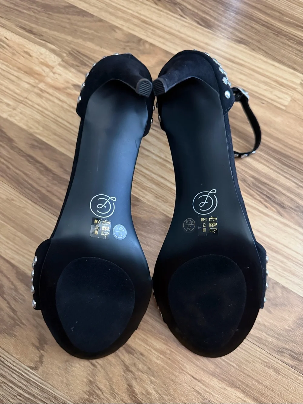 Chinese Laundry Black Studded Ankle Strap Stiletto Heels Sandal Size 11M